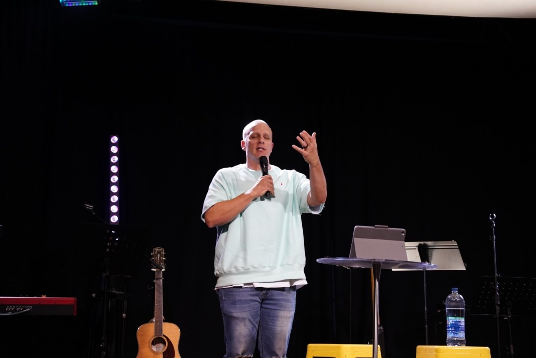 Pastor Sam Cabra